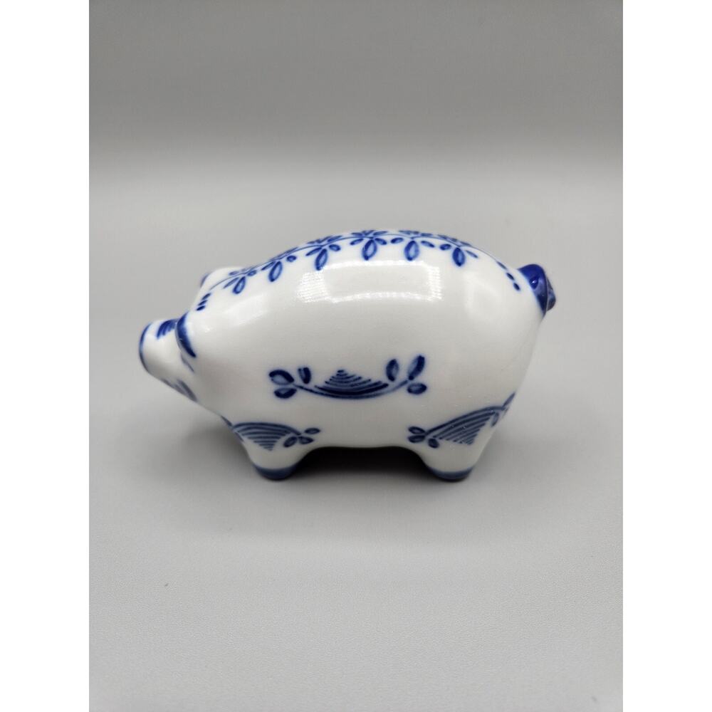 Blue And White Pig Figurine Open mouth Hand Painted Viana Do Castelo Portugal - Picture 5 of 9